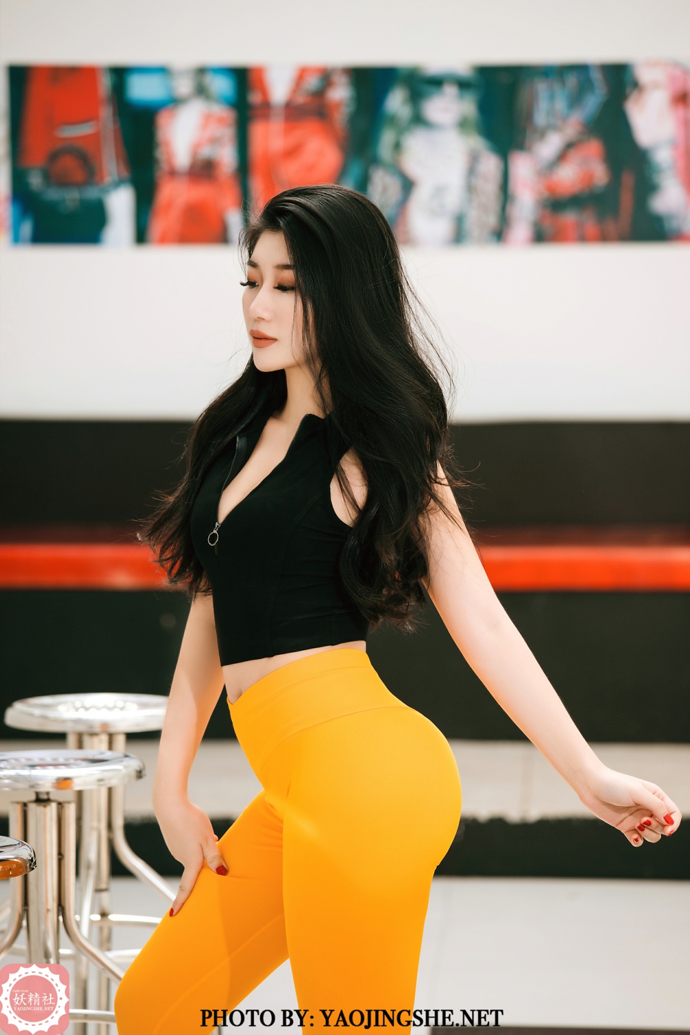 [妖精社] V2012《秋韵-健身蜜桃》秋韵