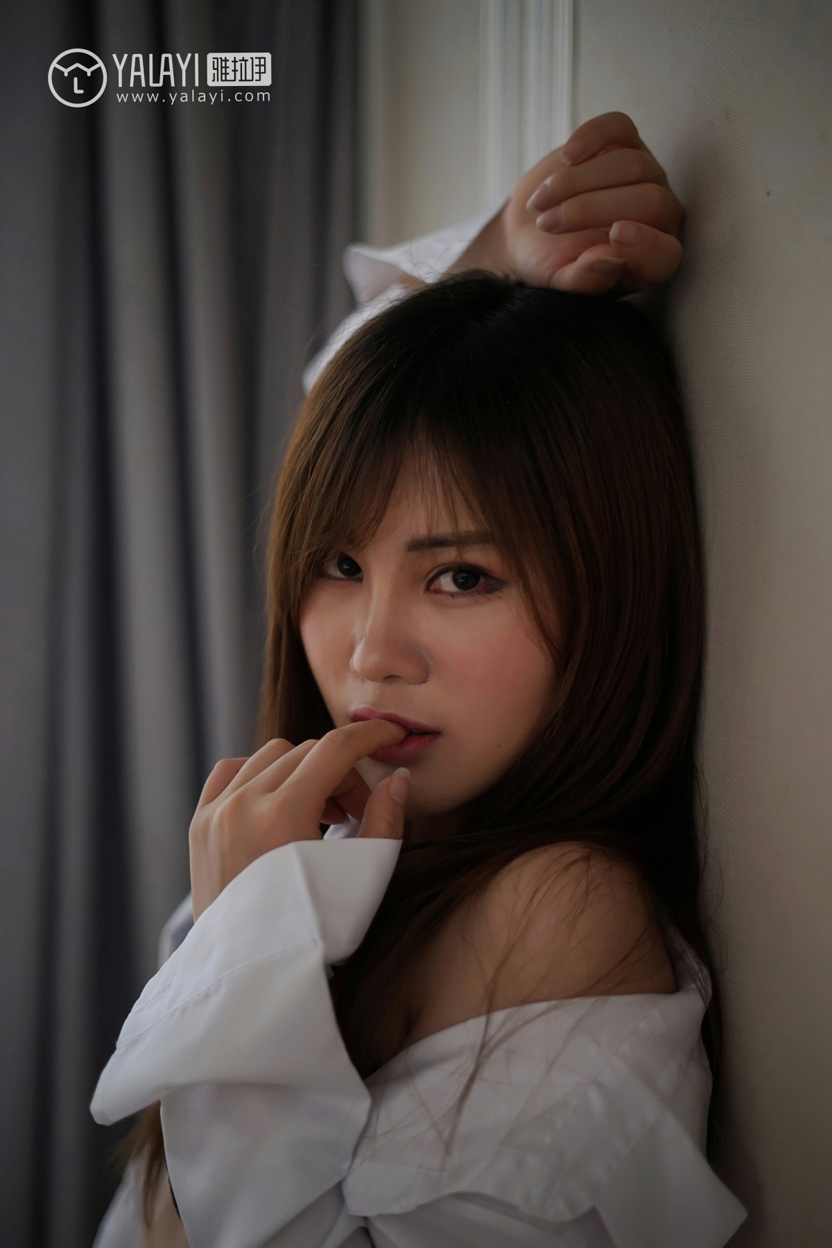 [YALAYI雅拉伊]2018.05.26 NO.002 妮妮的黑丝诱惑 艾妮妮