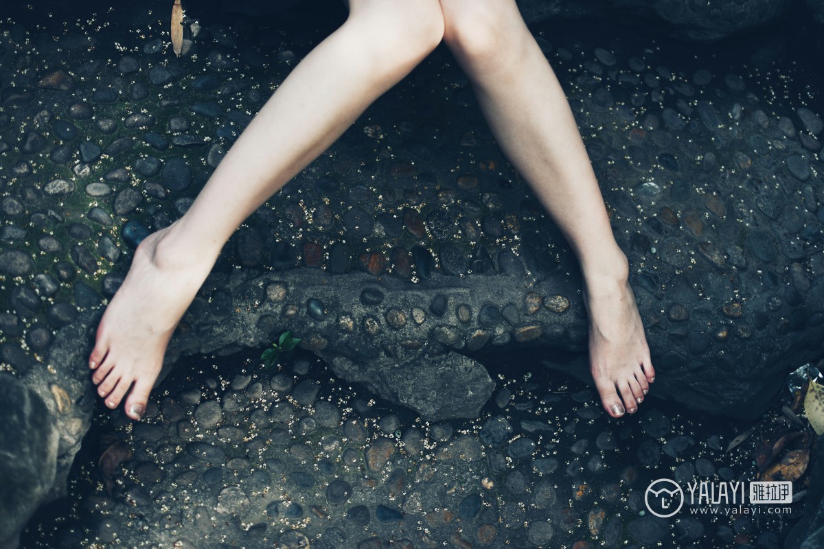 [YALAYI雅拉伊]2018.06.04 NO.005 民国女孩肖肖 叶肖肖