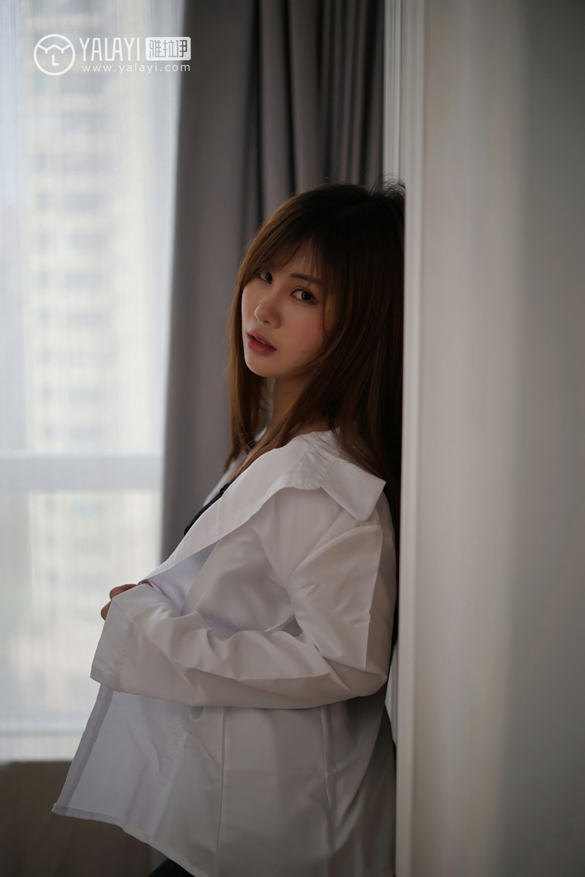 [YALAYI雅拉伊]2018.05.26 NO.002 妮妮的黑丝诱惑 艾妮妮