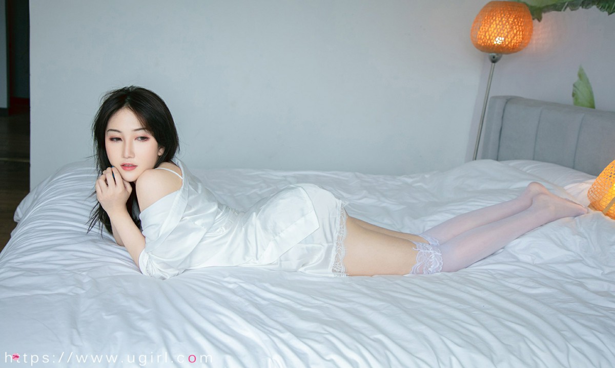 [Ugirls尤果网]爱尤物专辑 2020.09.20 No.1914 悠悠 性感雪屋