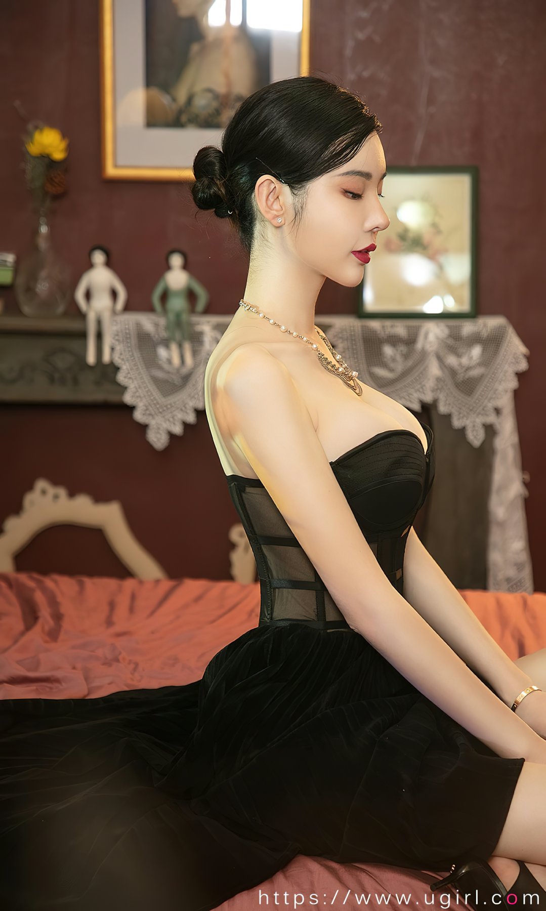 [Ugirls尤果网]爱尤物专辑 2022.08.26 No.2398 萌琪琪 回忆诗篇