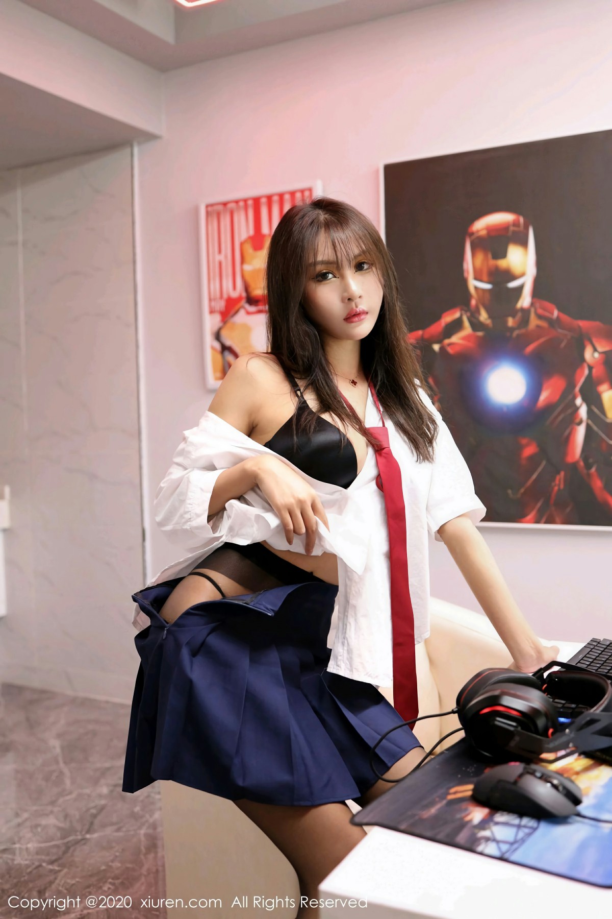 [XiuRen秀人网] 2020.08.19 No.2461 Emily顾奈奈