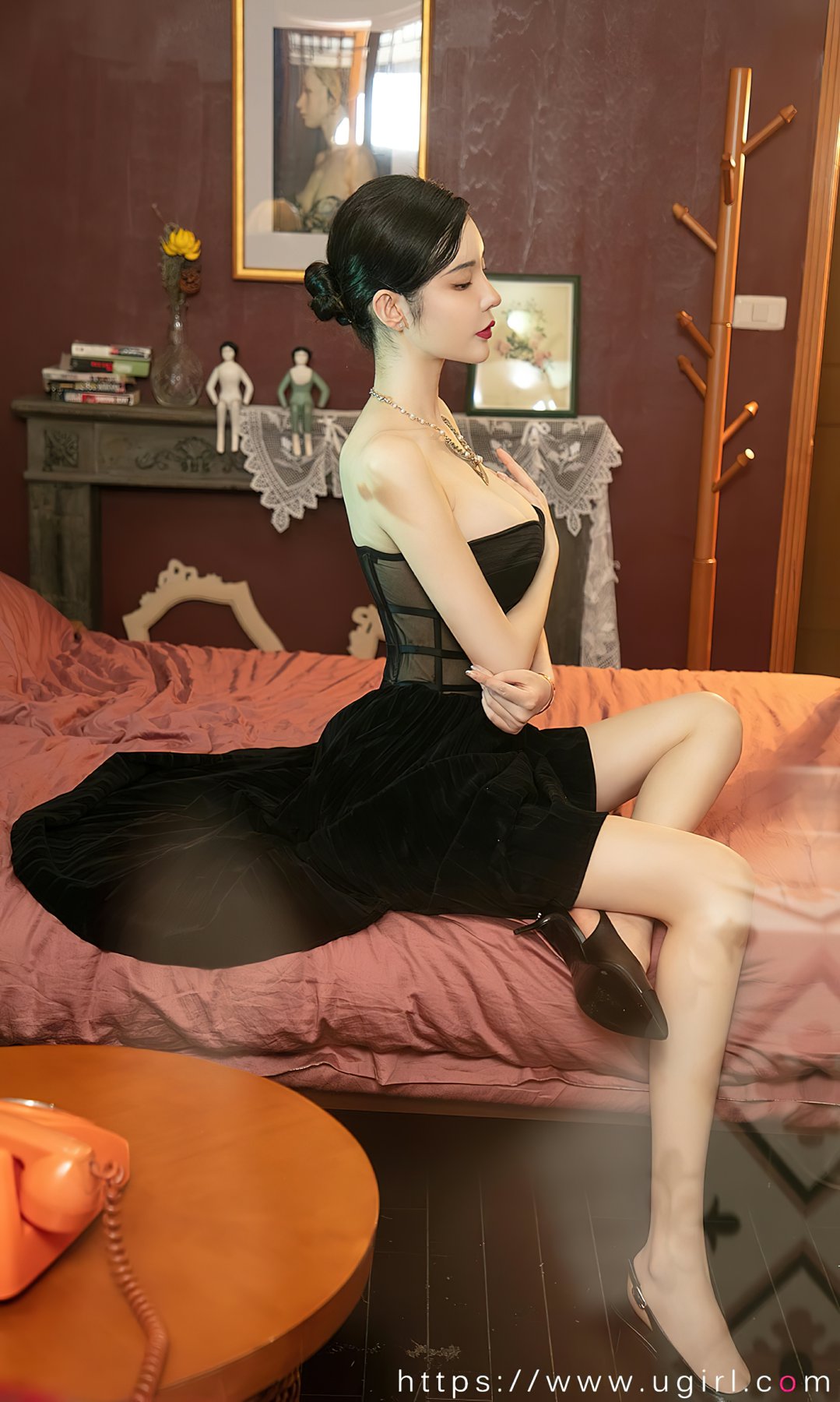 [Ugirls尤果网]爱尤物专辑 2022.08.26 No.2398 萌琪琪 回忆诗篇