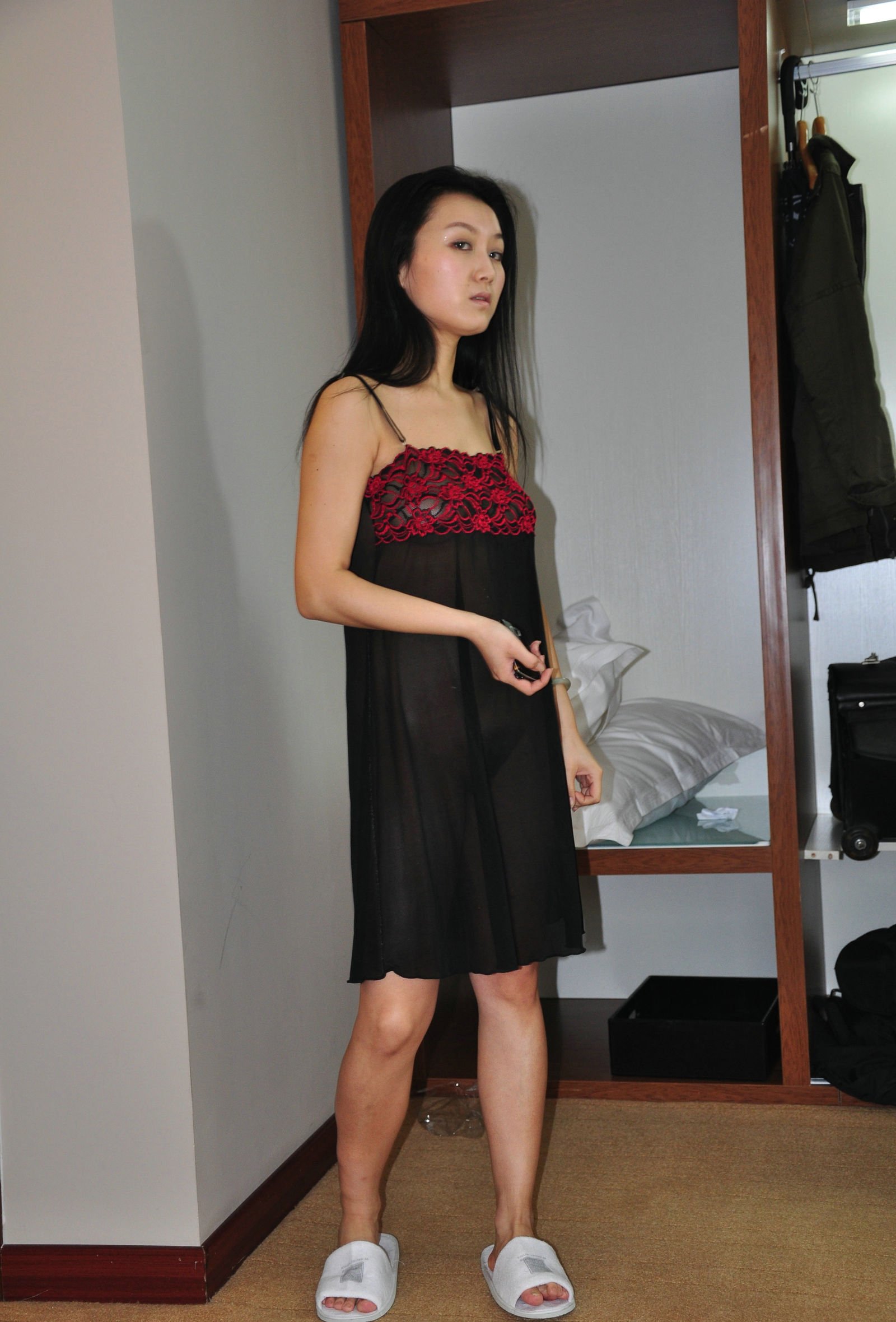 国模小雪人体私拍套图