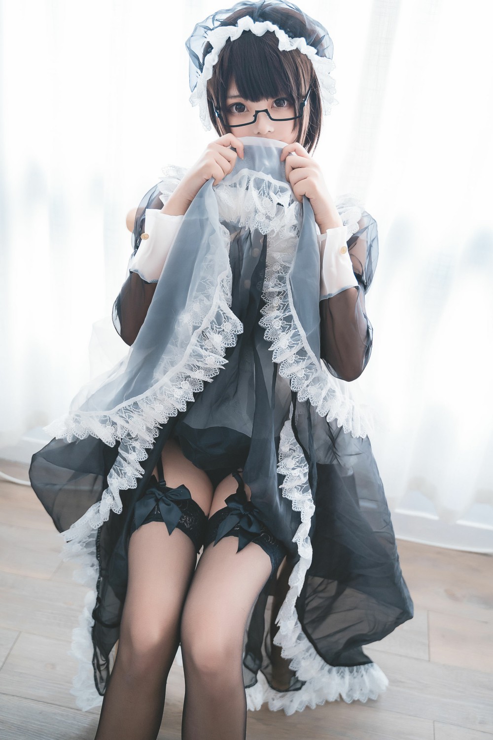 蜜汁猫裘 - 透明女仆