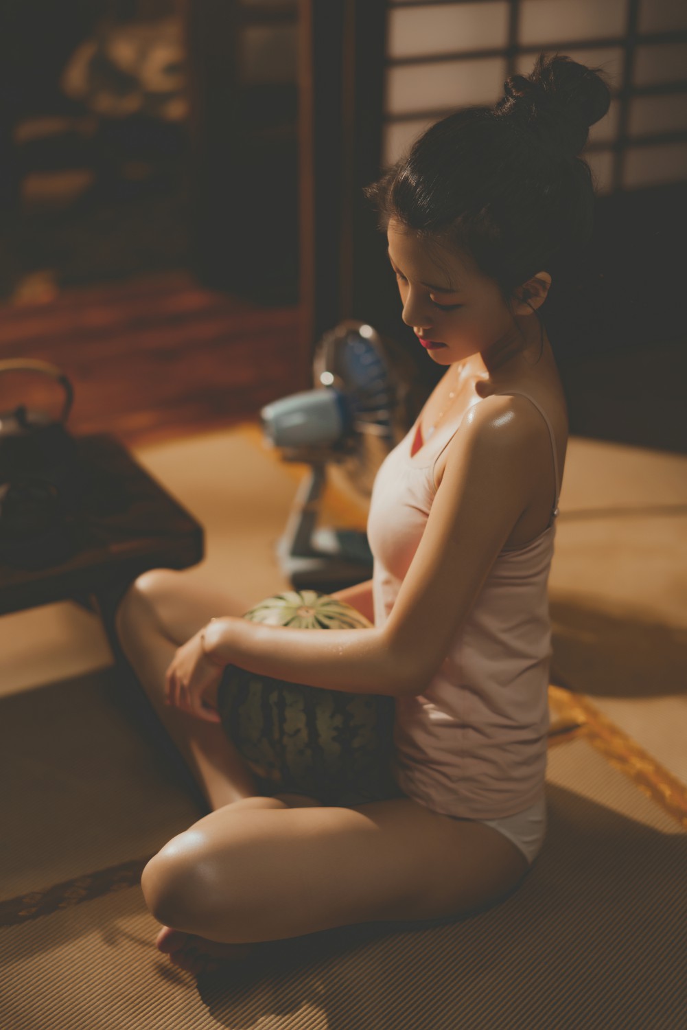 [Cosplay]NAGISA魔物喵 – Hot summer 炙夏