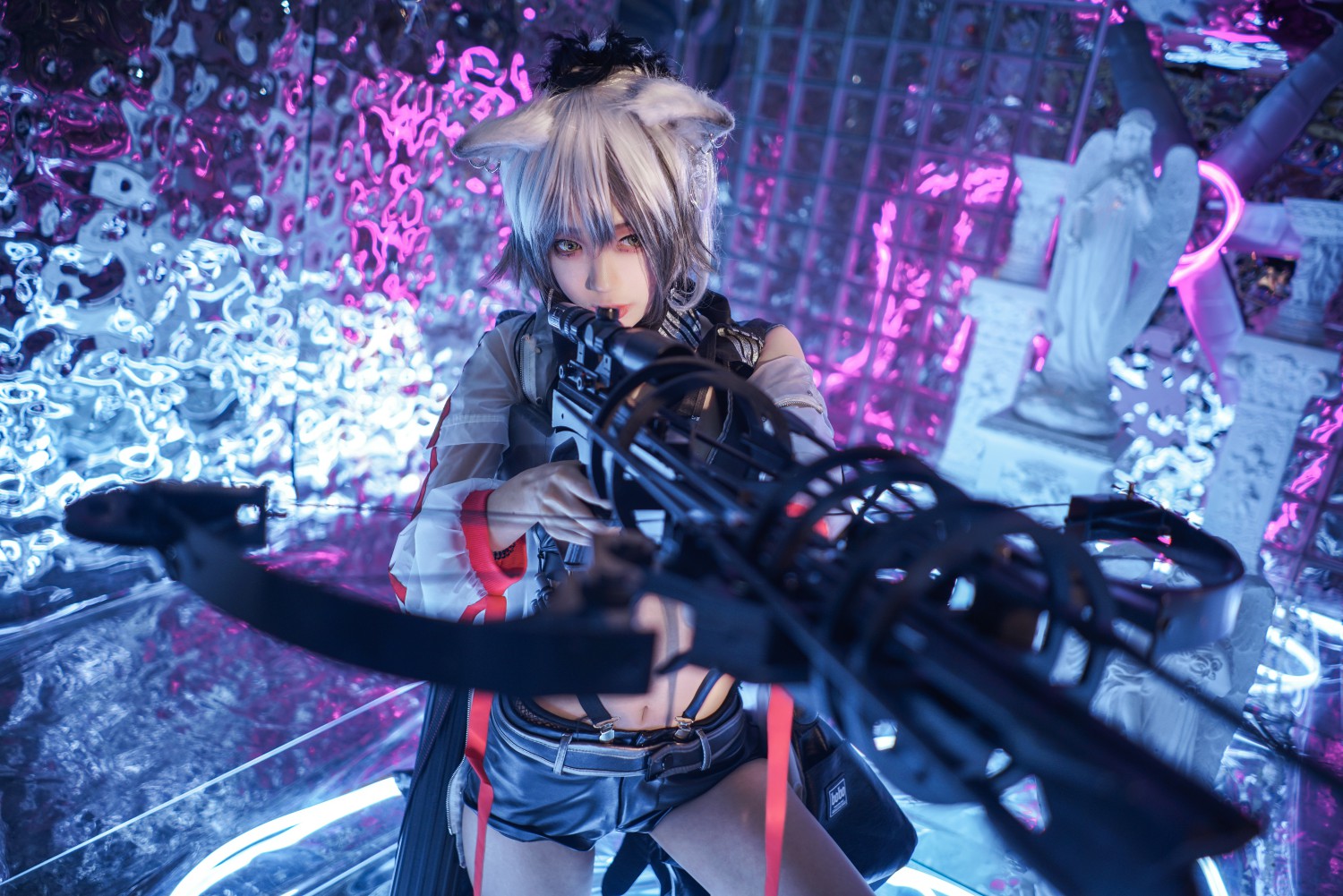 周叽是可爱兔兔 - 黑单人 思令