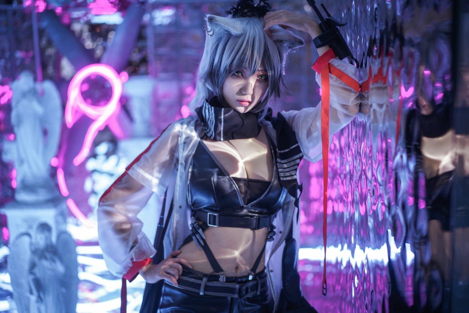 周叽是可爱兔兔 - 黑单人 思令