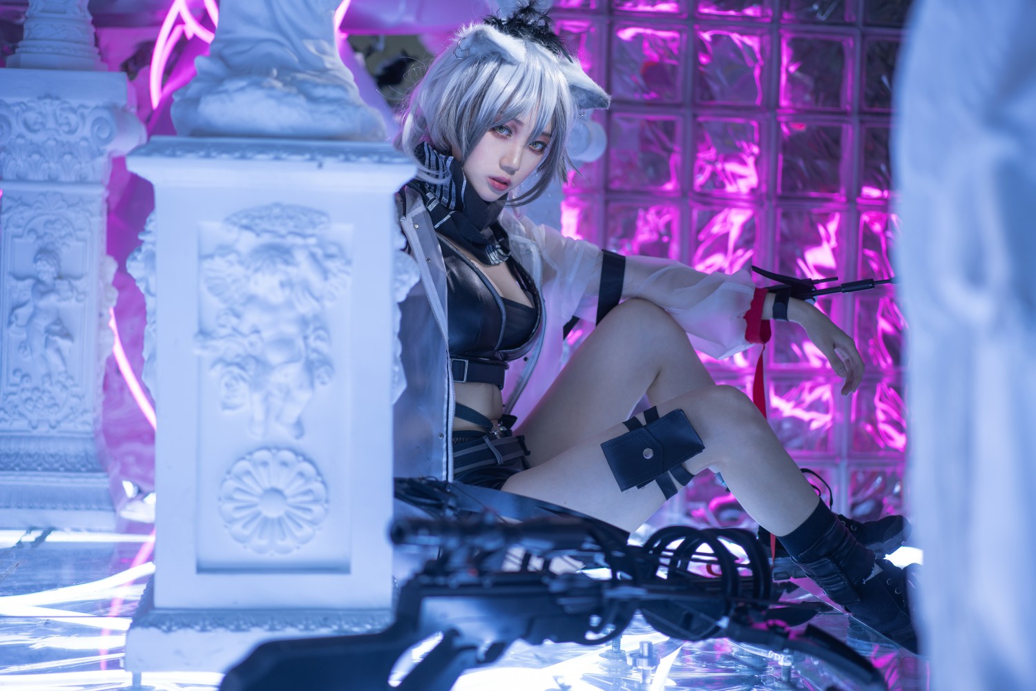 周叽是可爱兔兔 - 黑单人 思令