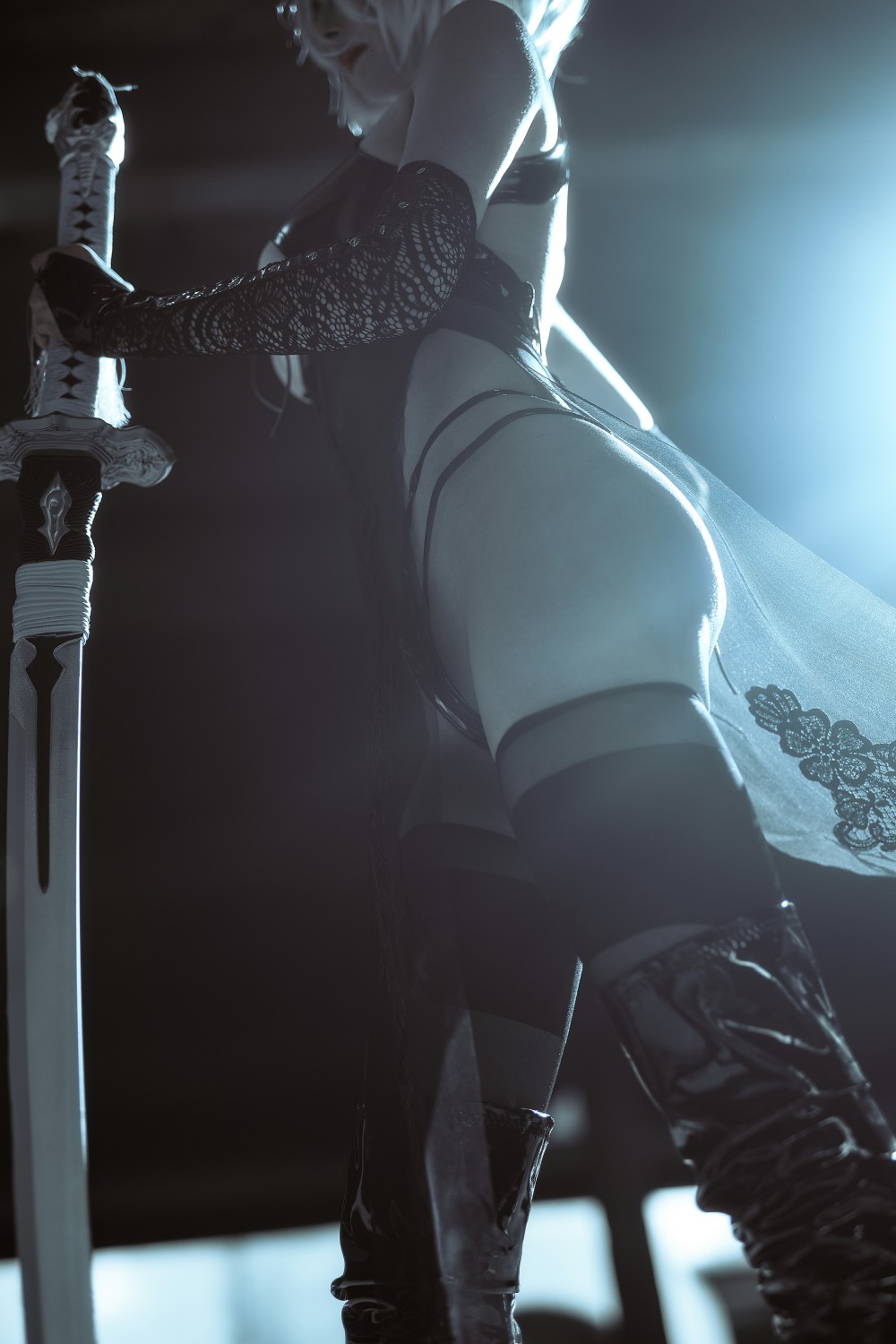 秋和柯基(夏小秋秋秋) - 2B旗袍同人