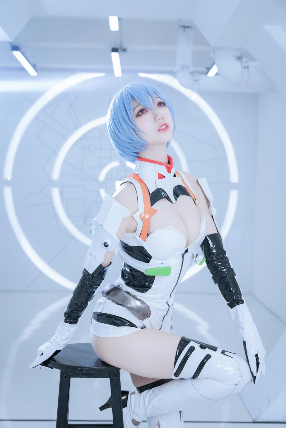 周叽是可爱兔兔 - 绫波丽 白战