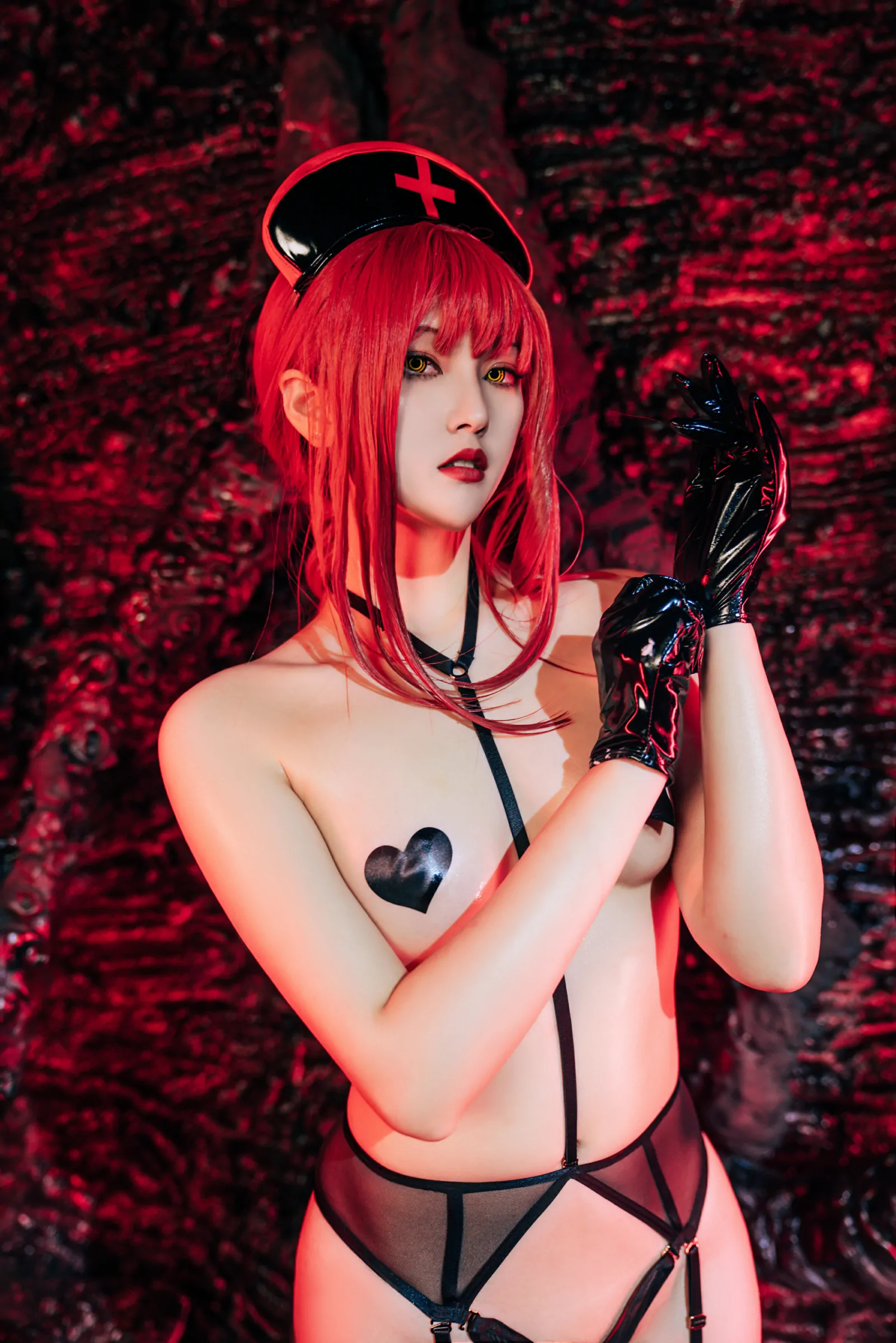 Natsuko夏夏子 – 玛奇玛护士