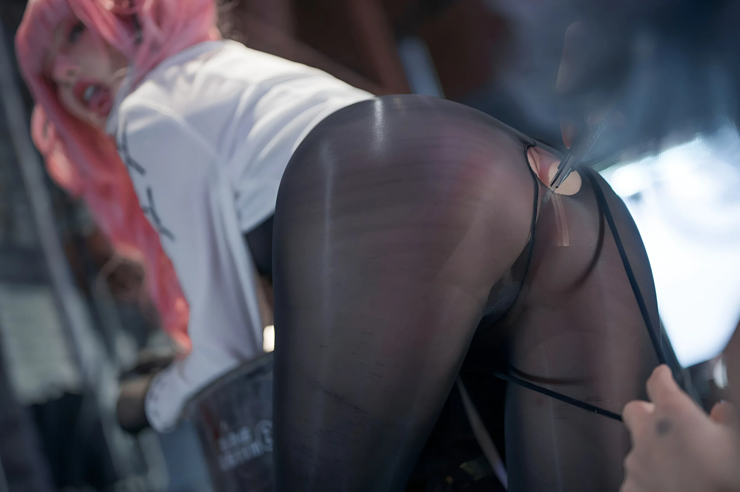 您的蛋蛋 - 交错战线 粉毛卡提娜