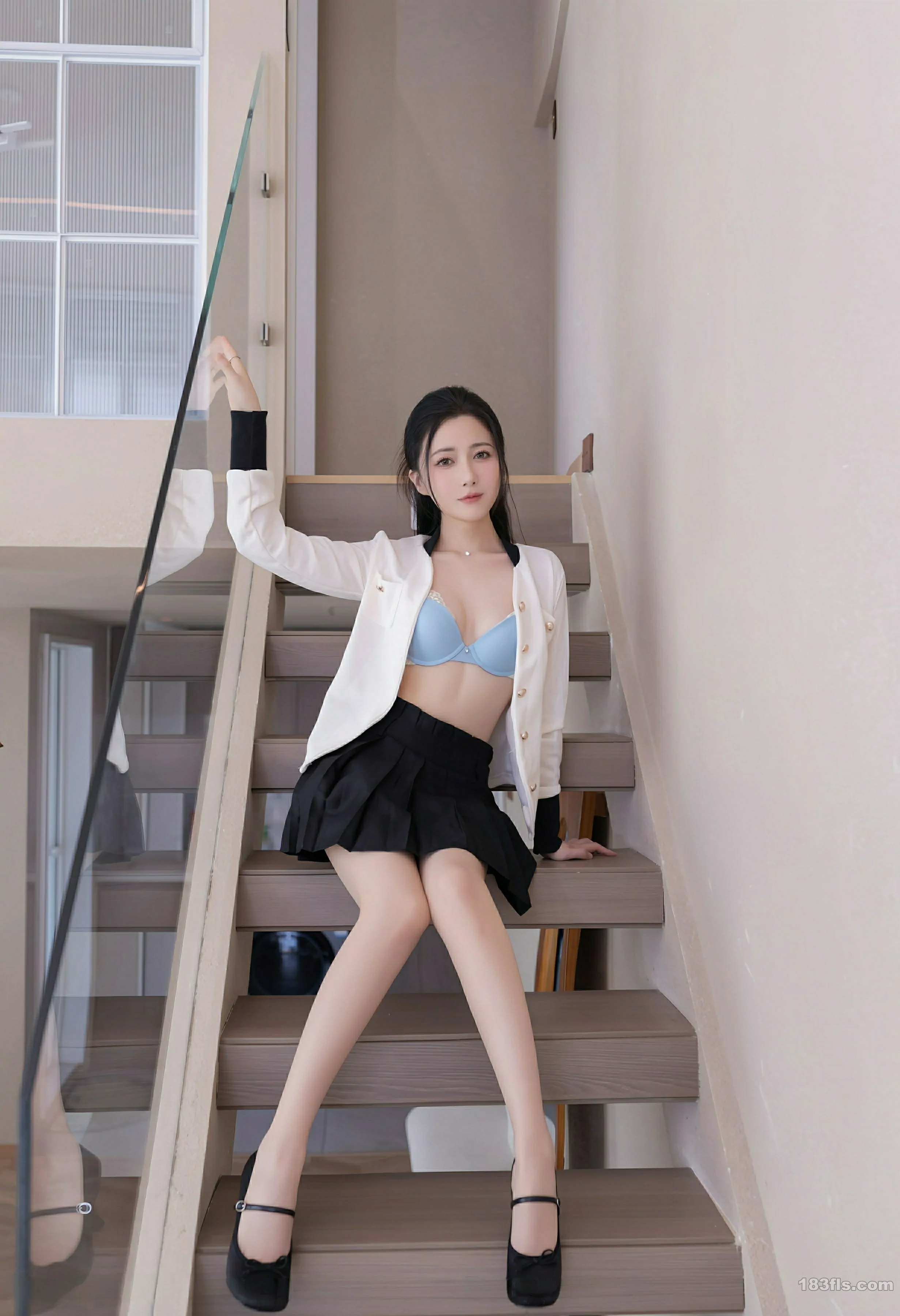 [XIUREN秀人网] 2025.08.01 No.10615 鱼子酱Fish