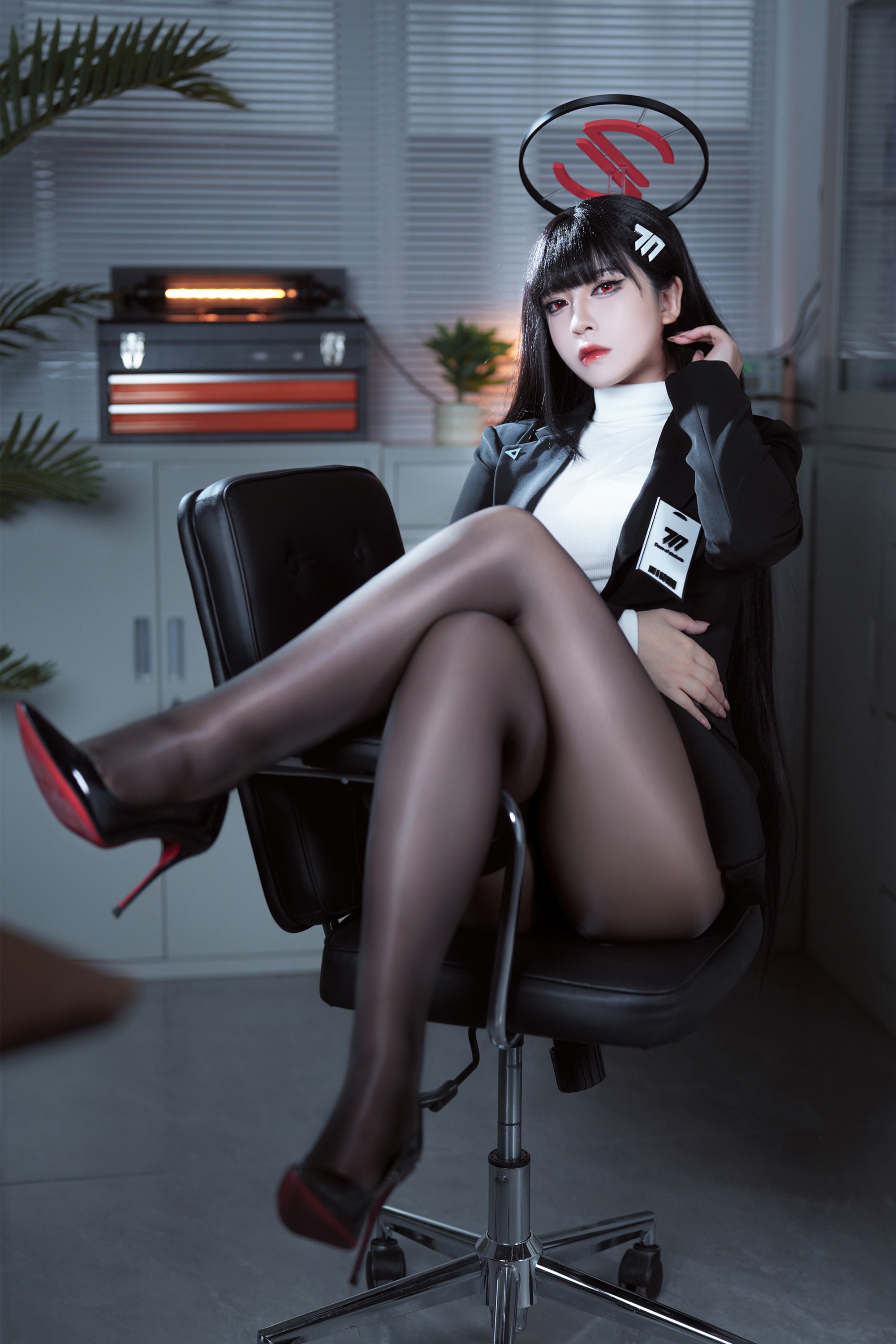 半半子 – 碧蓝档案 调月莉音 （完整版） [63P]