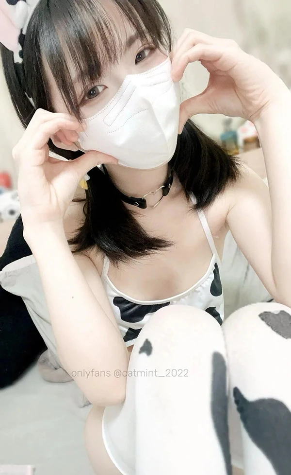 推特美女@catmint_xx私拍尺度人体图集