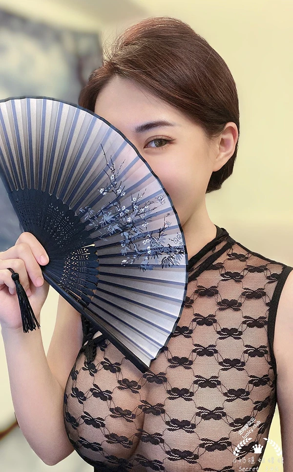 娇艳G奶柜姐媛媛露出系极品尺度福利图2