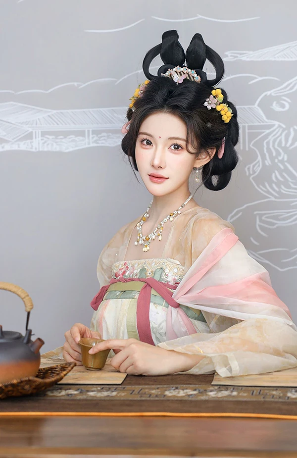 秀人女神梨霜儿盛装唐朝美女无圣光美鲍私购流出